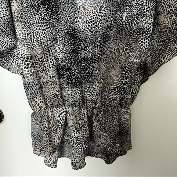 3 for $15 Milano Leopard Print Peplum Top - Picture 7 of 9